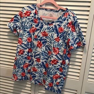 #1500=Kim Rogers Soft Cotton Top with Blue and Pink Accents